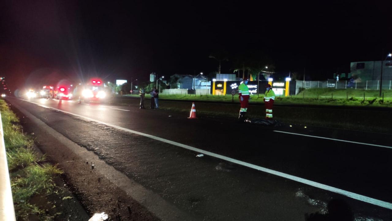 Foto 4 de 5 — Grave: homem morre após atropelamento na Rodovia Washington Luís (SP-310), em Araraquara
